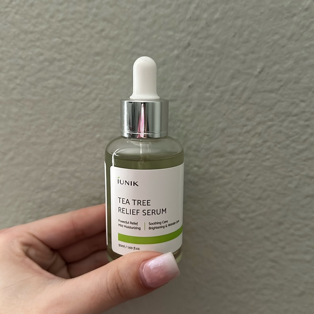 Iunik Tea Tree Relief Serum